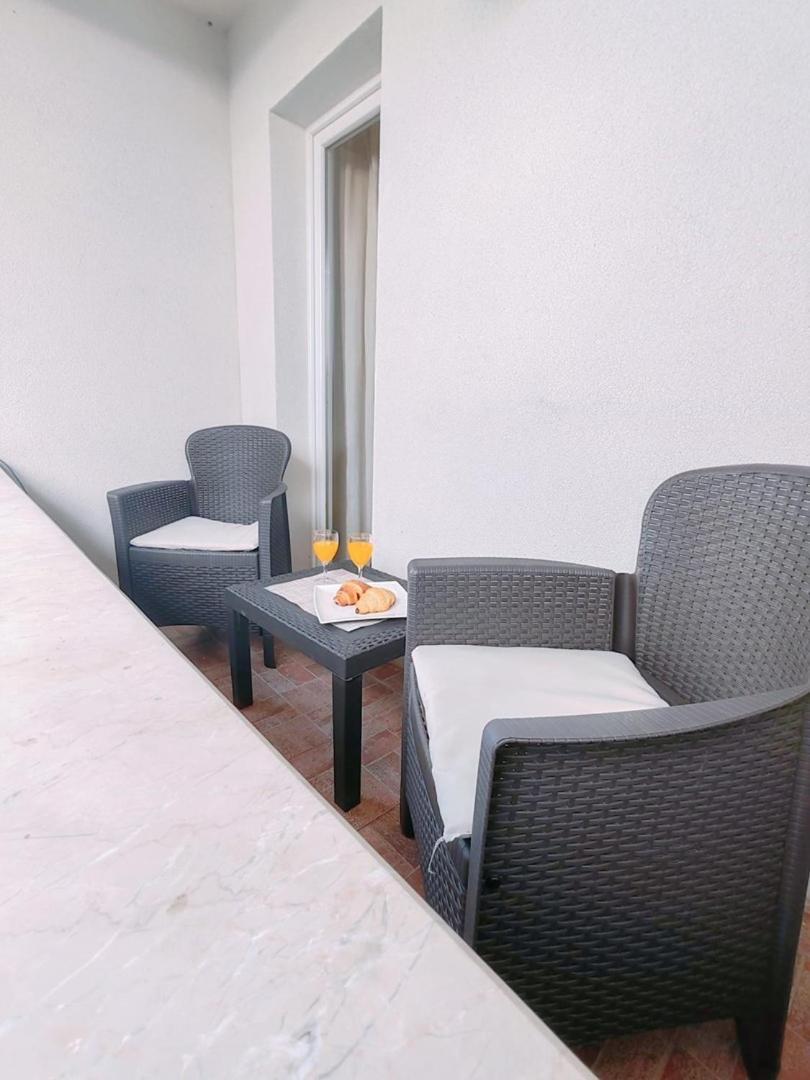נאום Apartments Amare מראה חיצוני תמונה