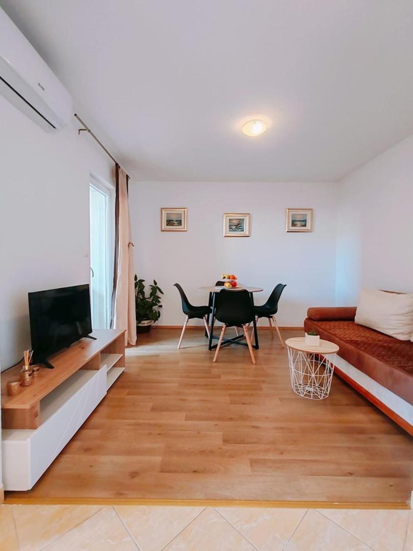 נאום Apartments Amare מראה חיצוני תמונה